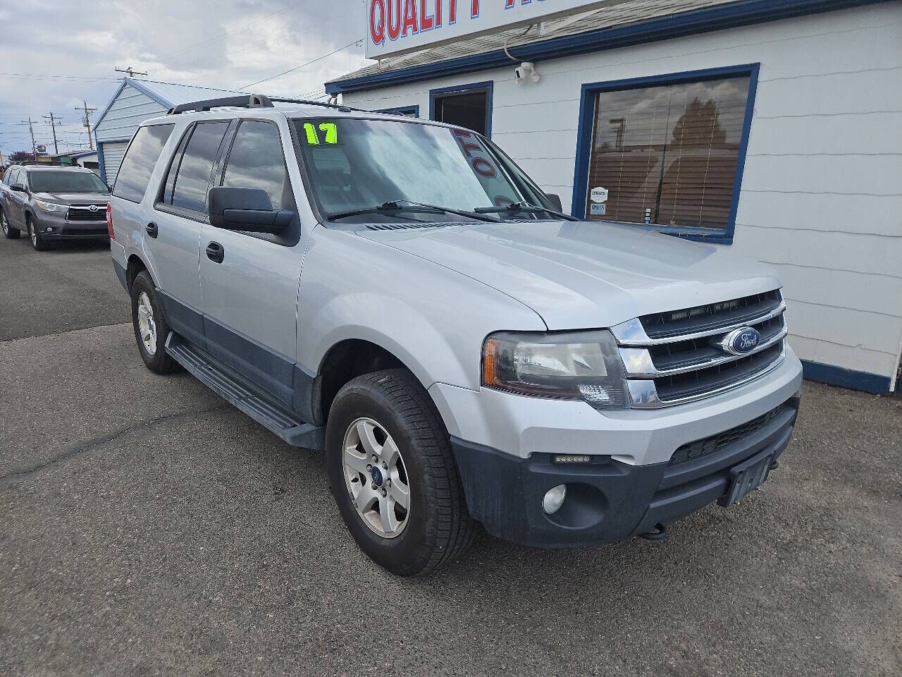 2017 FORD Expedition
