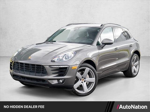 2017 PORSCHE Macan