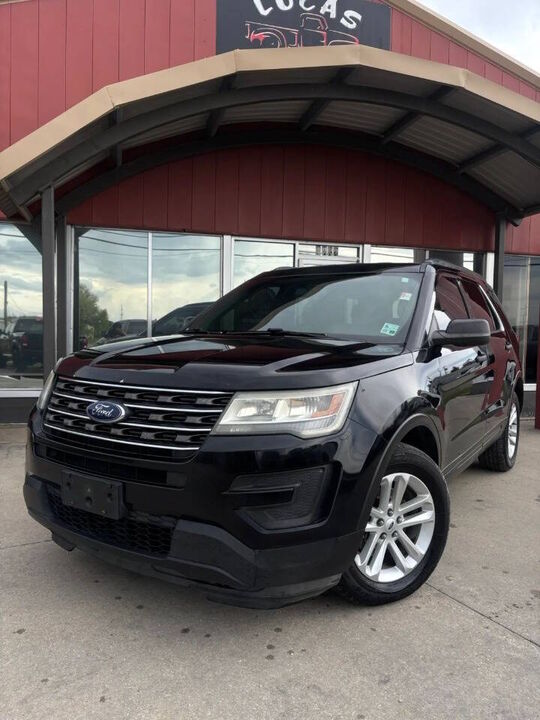 2017 FORD Explorer