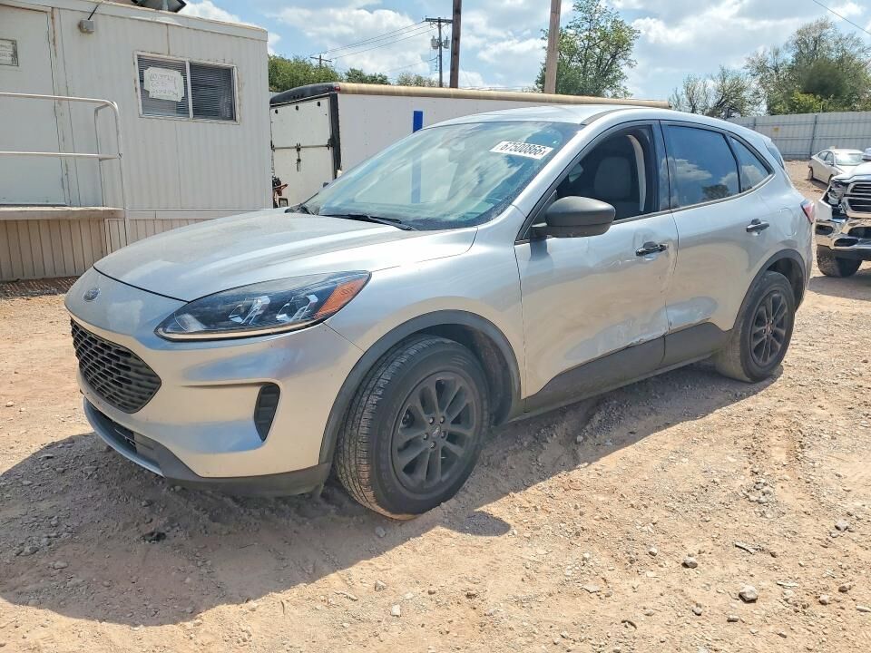 2022 FORD Escape
