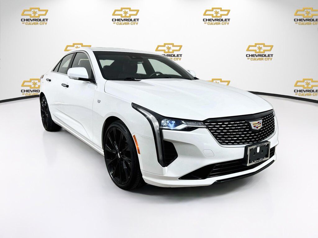 2022 CADILLAC CT4