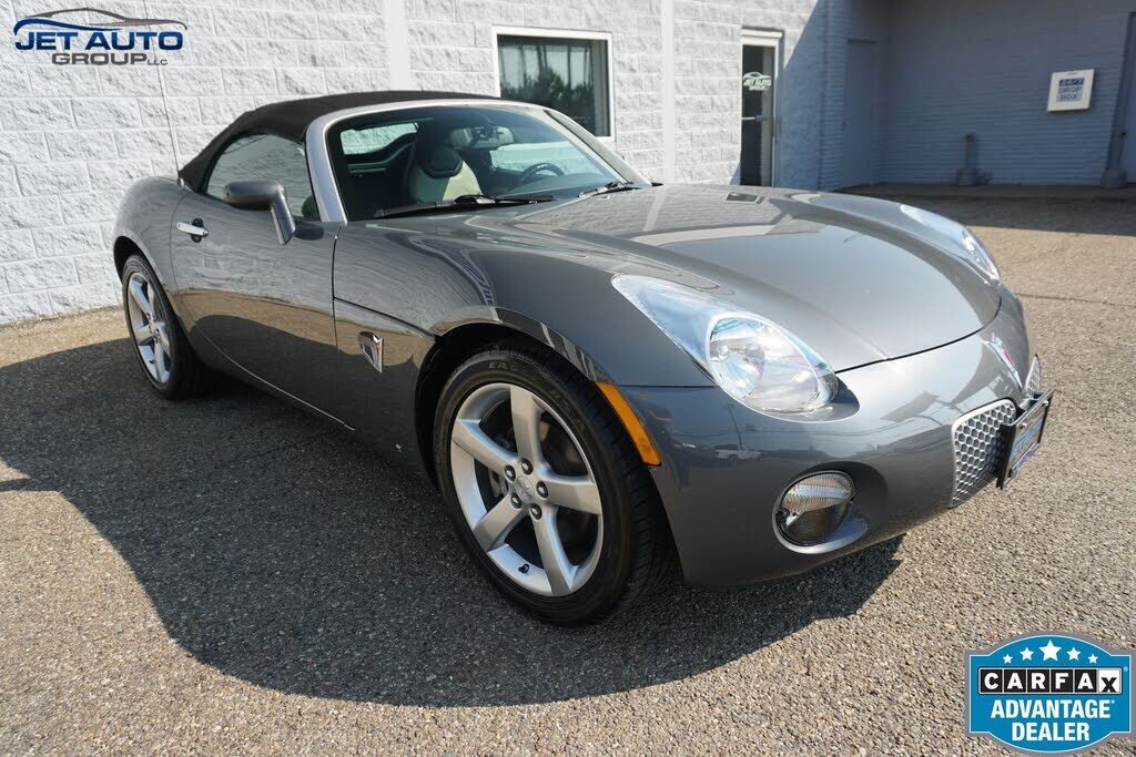 2008 PONTIAC Solstice