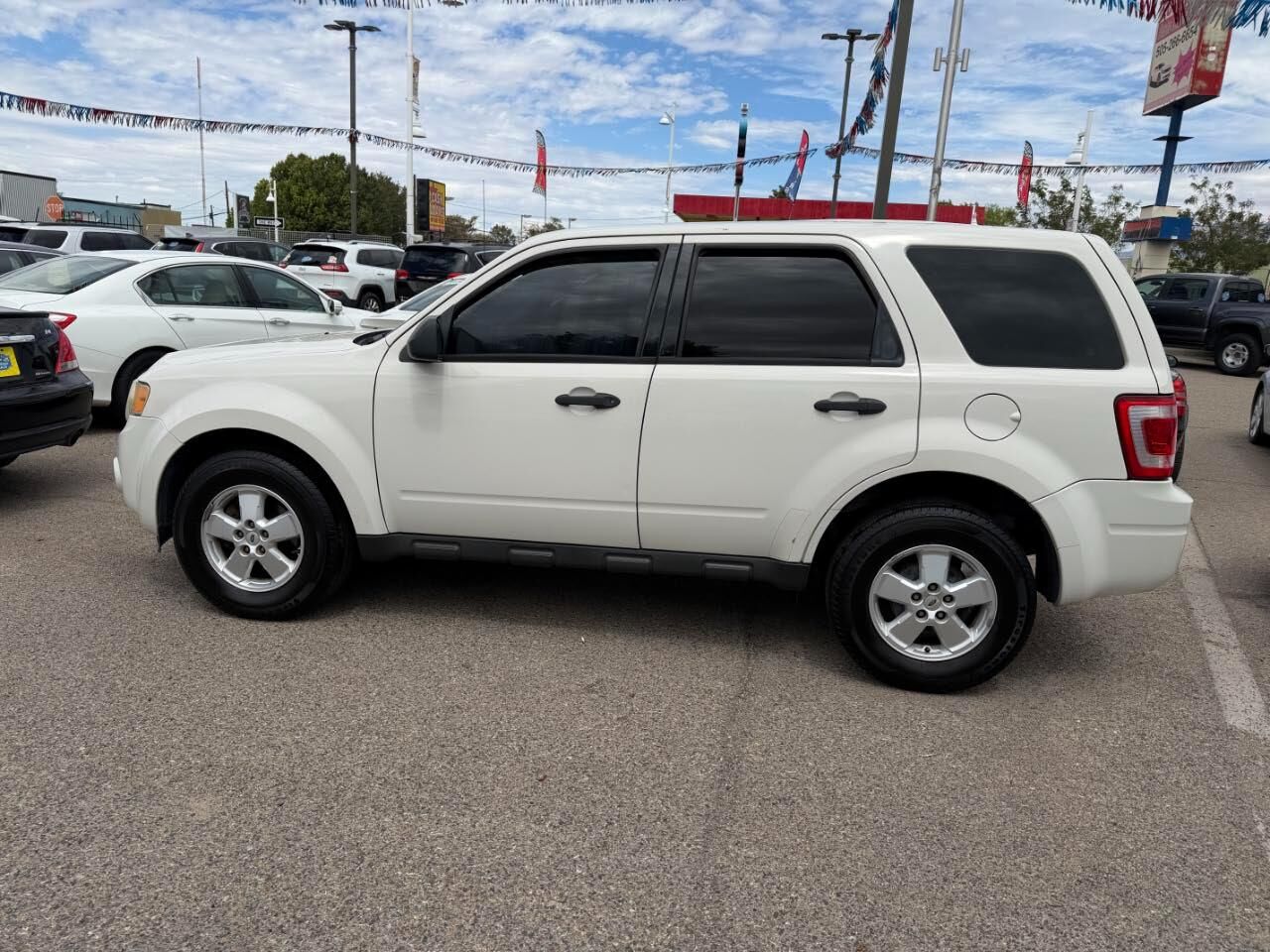 2010 FORD Escape