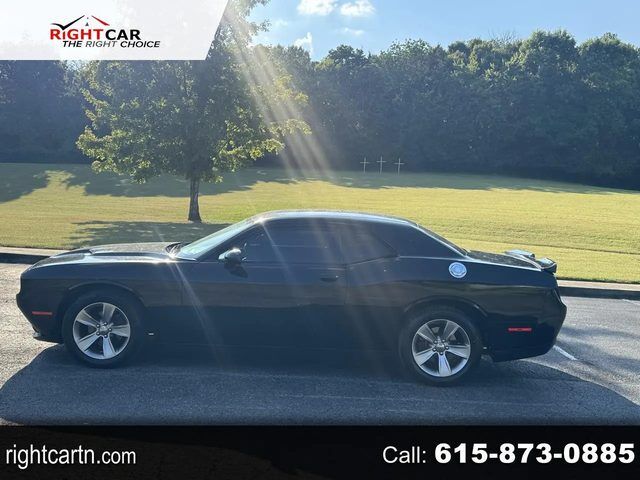 2017 DODGE Challenger