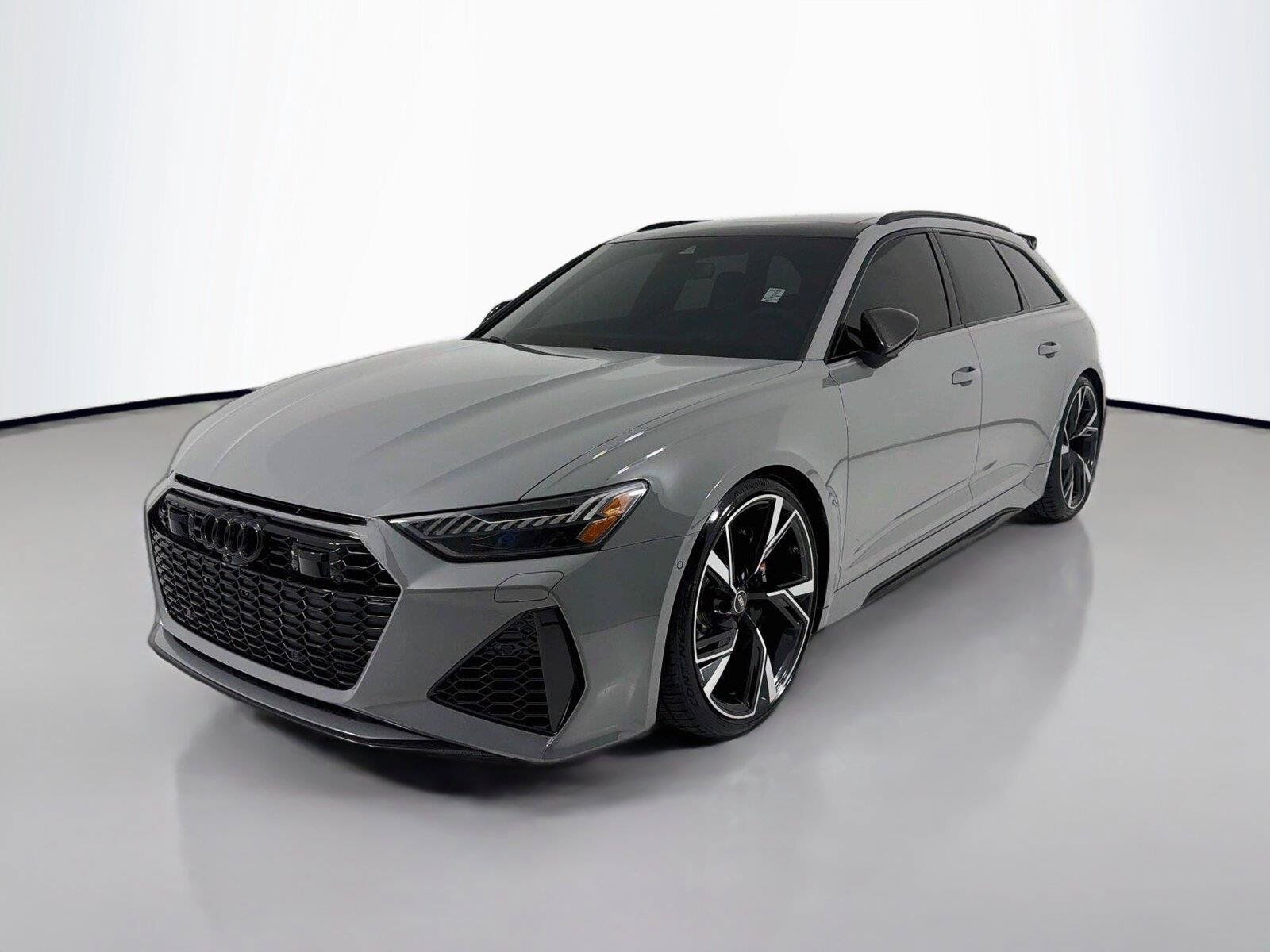 2022 AUDI RS6