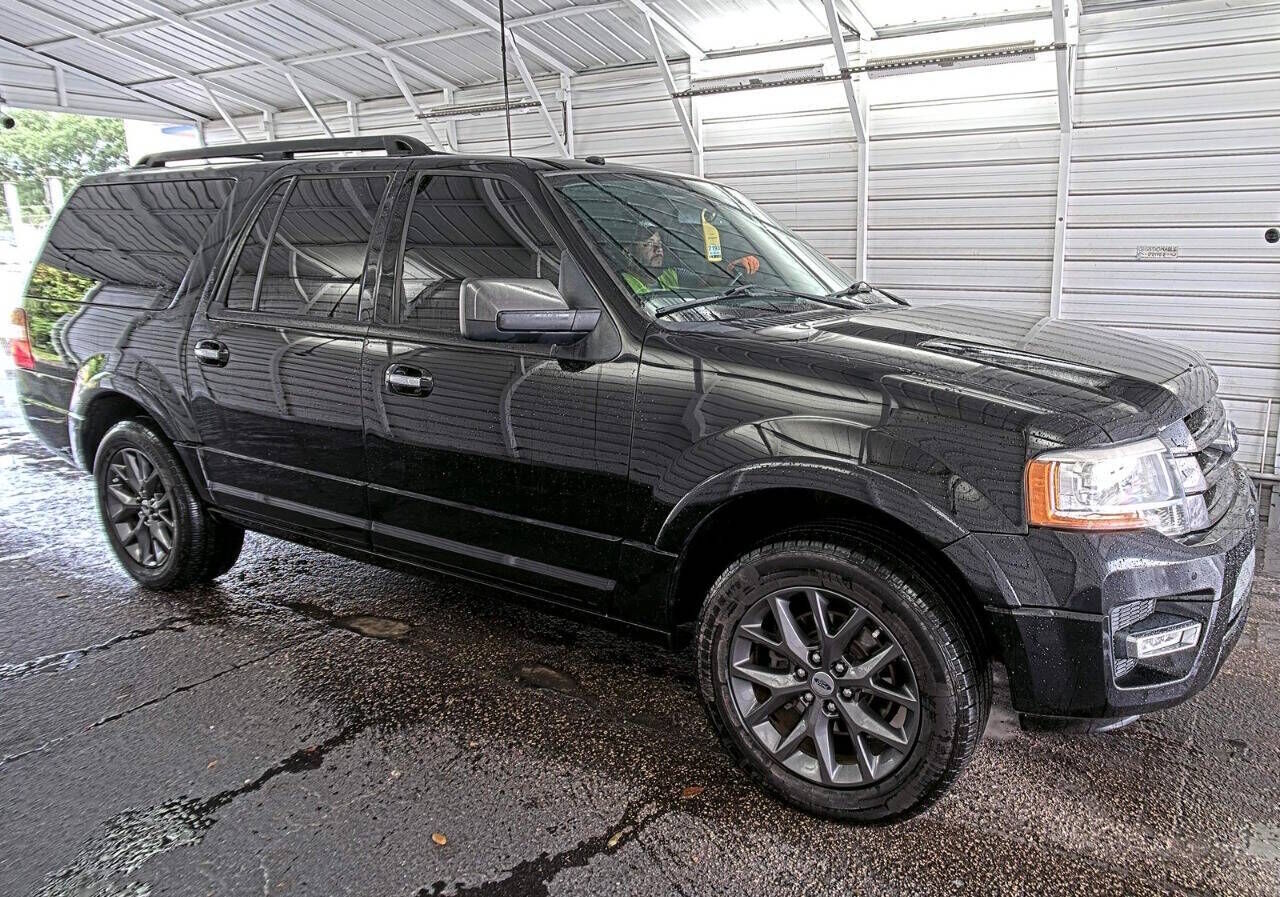 2017 FORD Expedition
