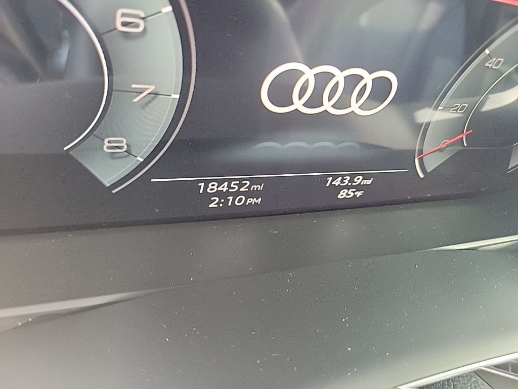 2023 Audi Q8