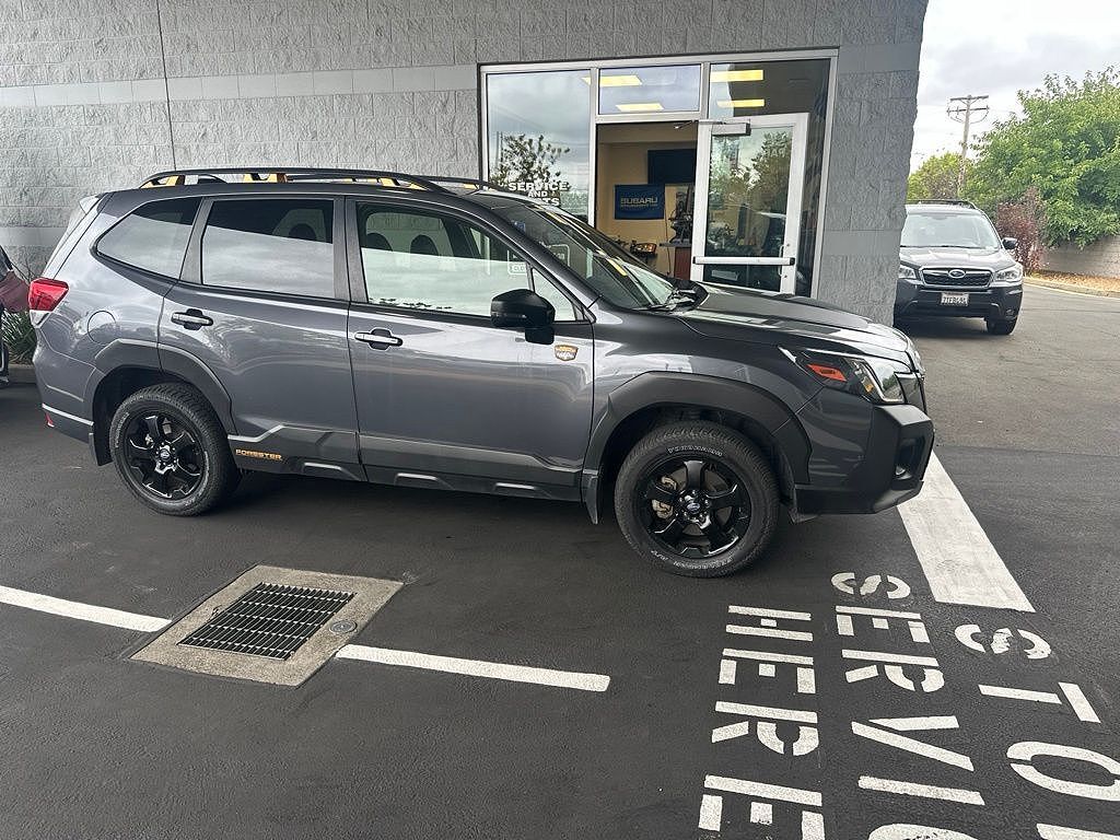 2024 SUBARU Forester