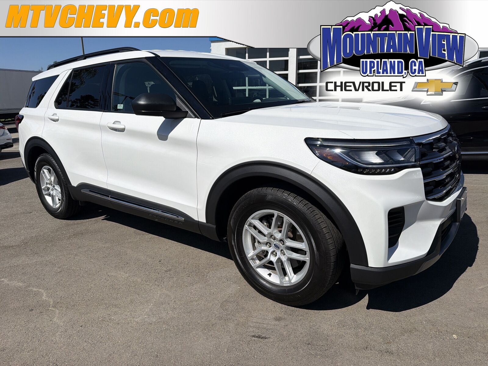 2025 FORD Explorer