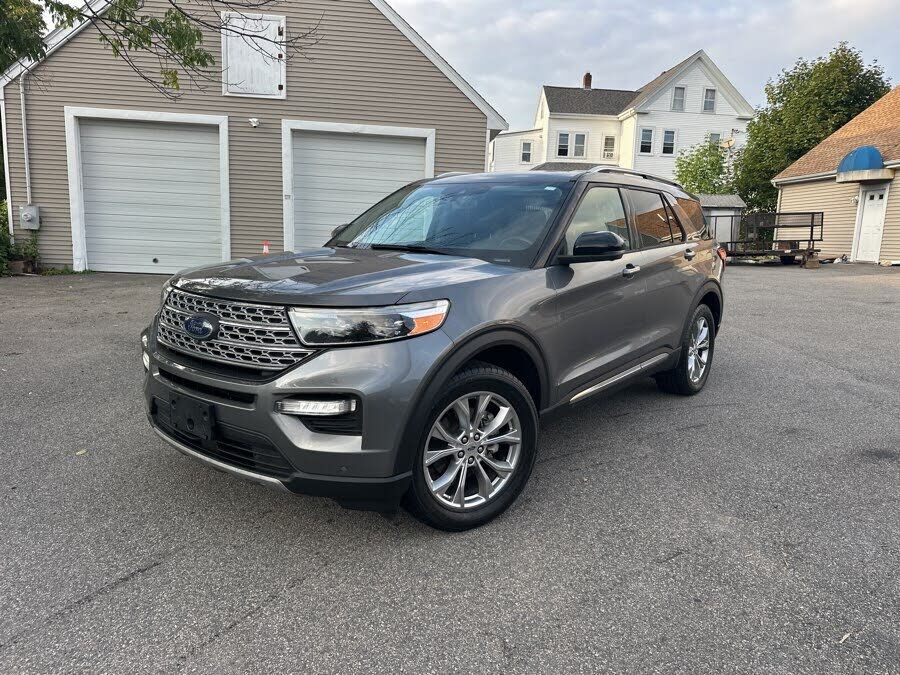 2021 FORD Explorer