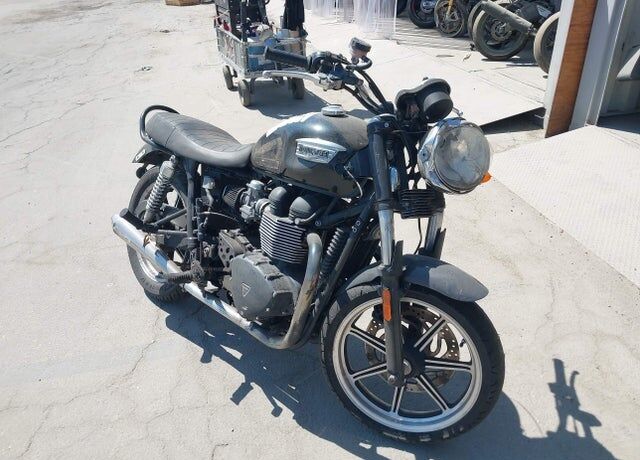 2014 TRIUMPH Bonneville