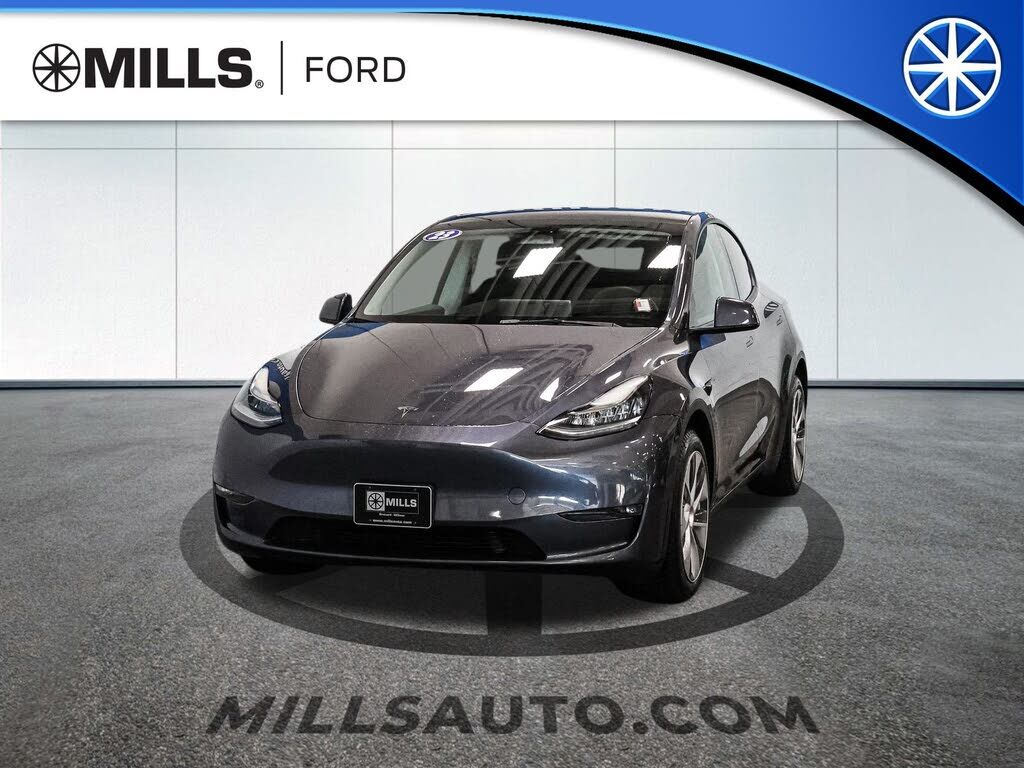 2023 TESLA Model Y