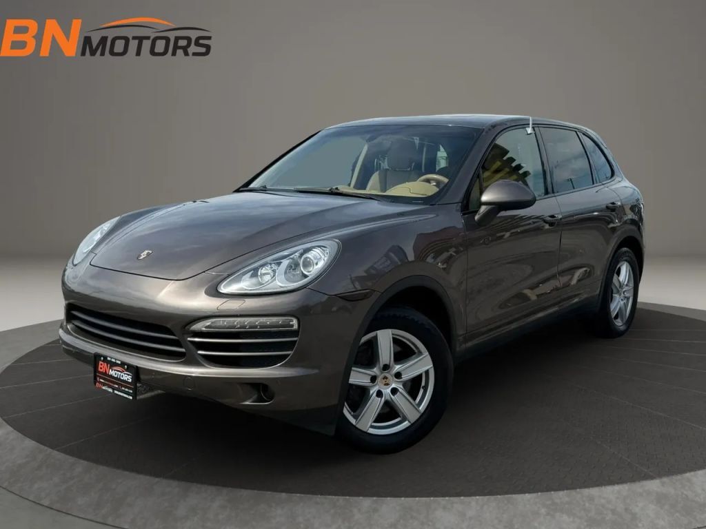 2014 PORSCHE Cayenne