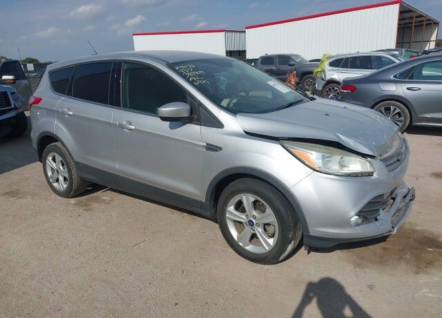2016 FORD Escape