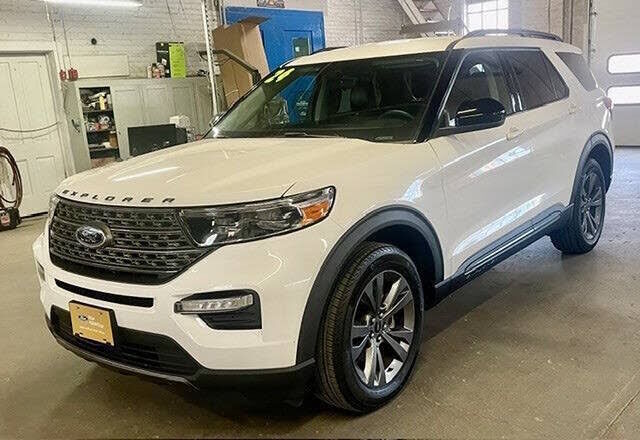 2024 FORD Explorer