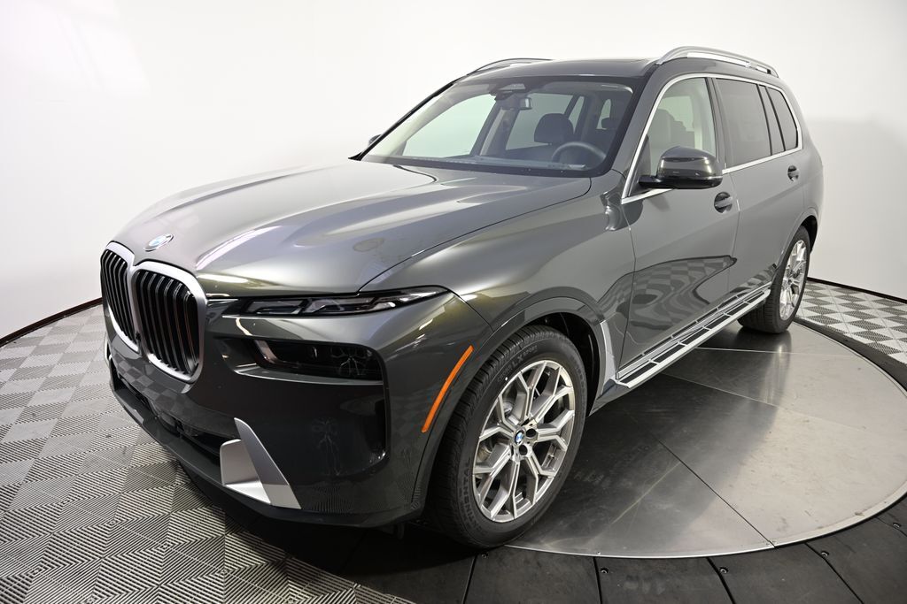 2027 BMW X7