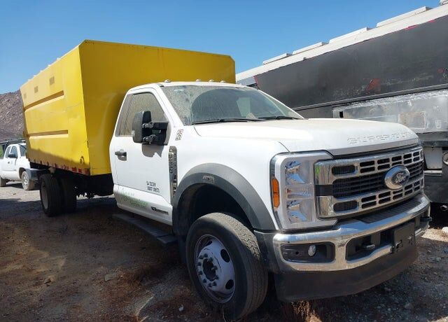 2024 FORD F-550