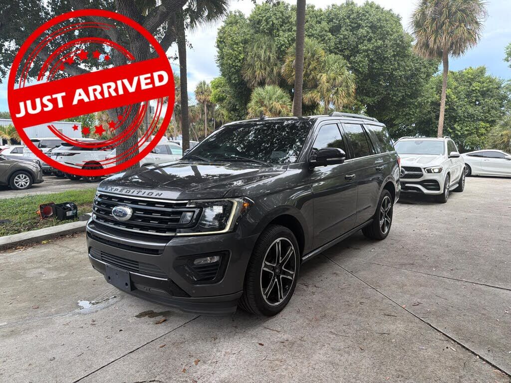2021 FORD Expedition