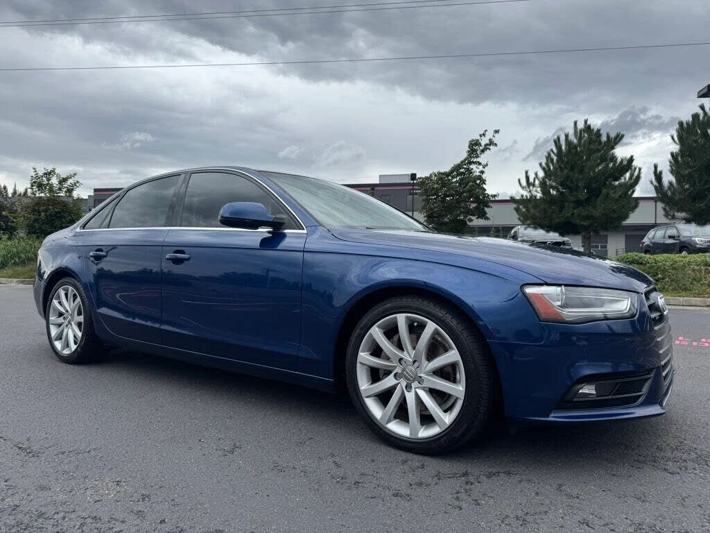 2013 AUDI A4