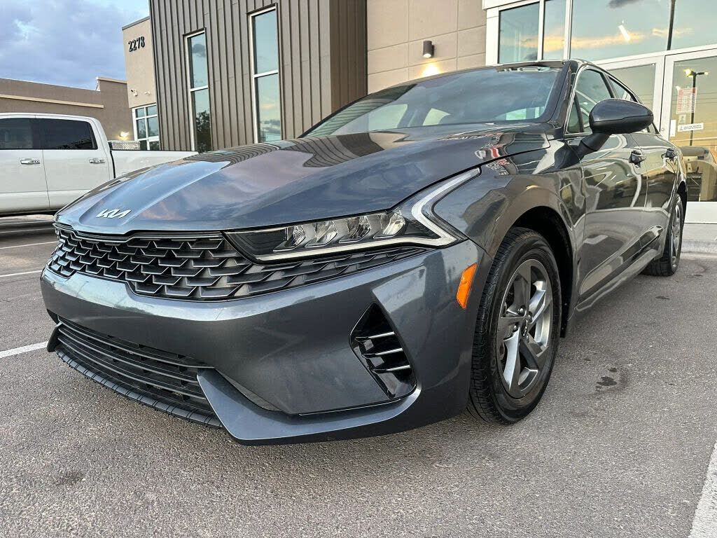 2022 KIA K5
