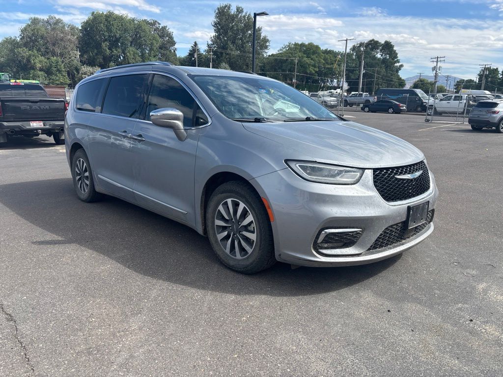 2021 CHRYSLER Pacifica