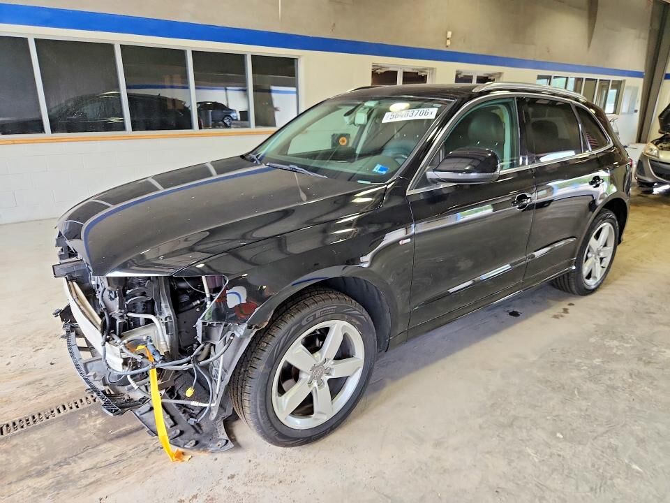 2011 AUDI Q5