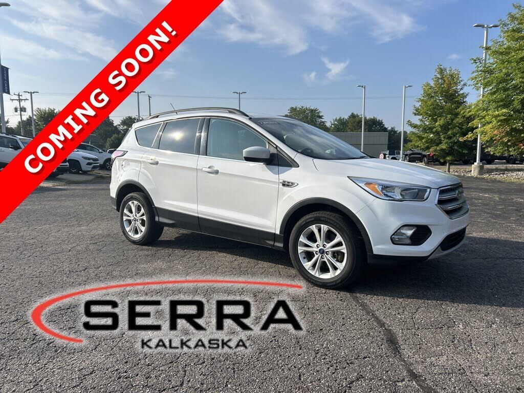 2018 FORD Escape