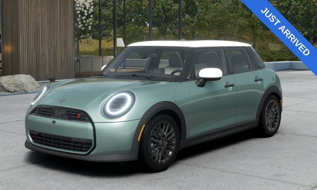 2027 MINI Hardtop
