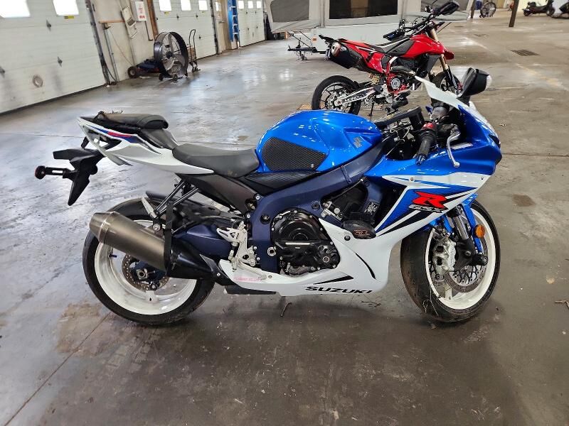 2011 SUZUKI GSX-R600L