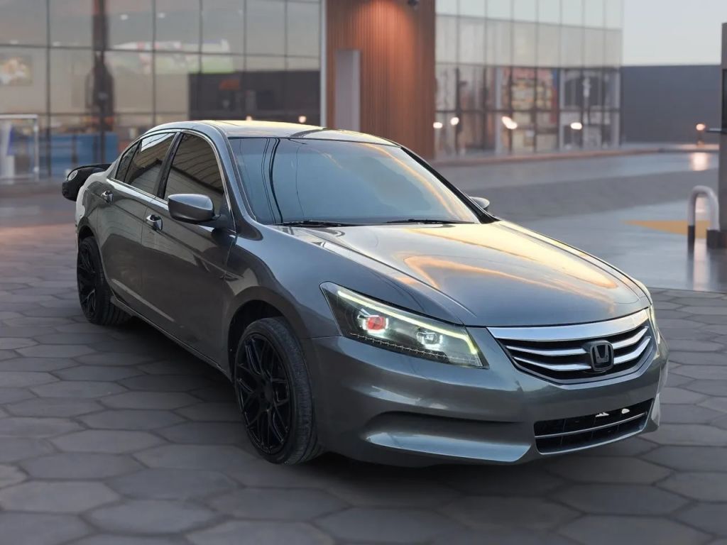 2011 HONDA Accord