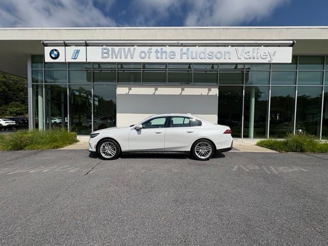 2024 BMW 5 Series