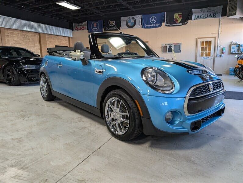 2016 MINI Cooper Convertible