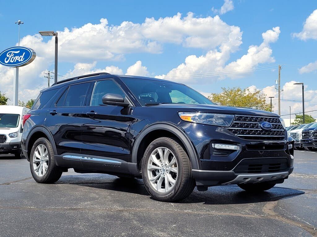 2020 FORD Explorer