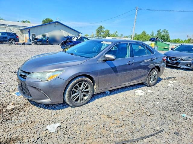 2017 TOYOTA Camry