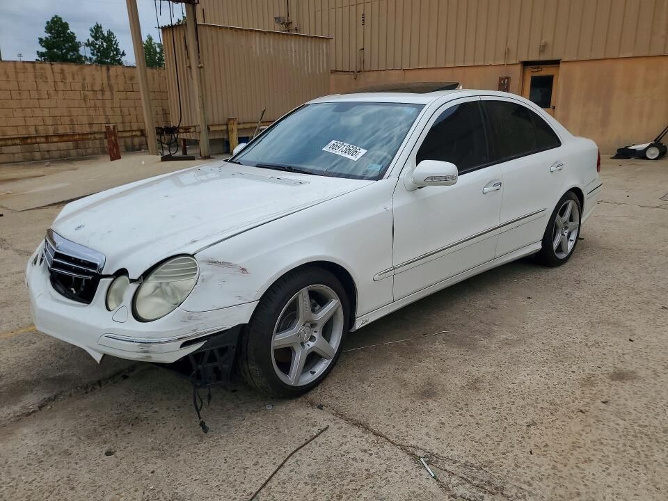 2009 MERCEDES-BENZ E-Class