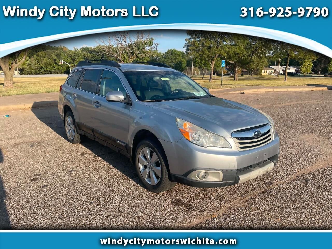 2012 SUBARU Outback