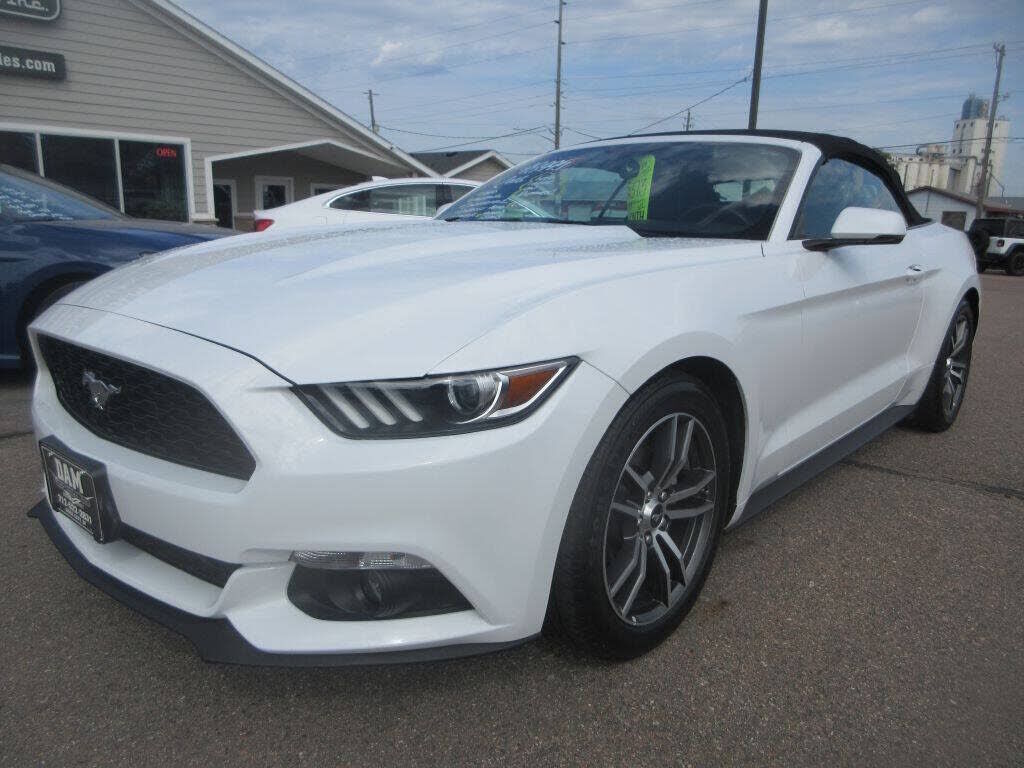 2016 FORD Mustang