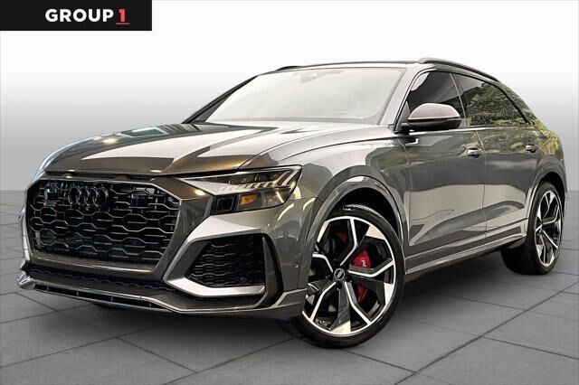2022 AUDI RS Q8