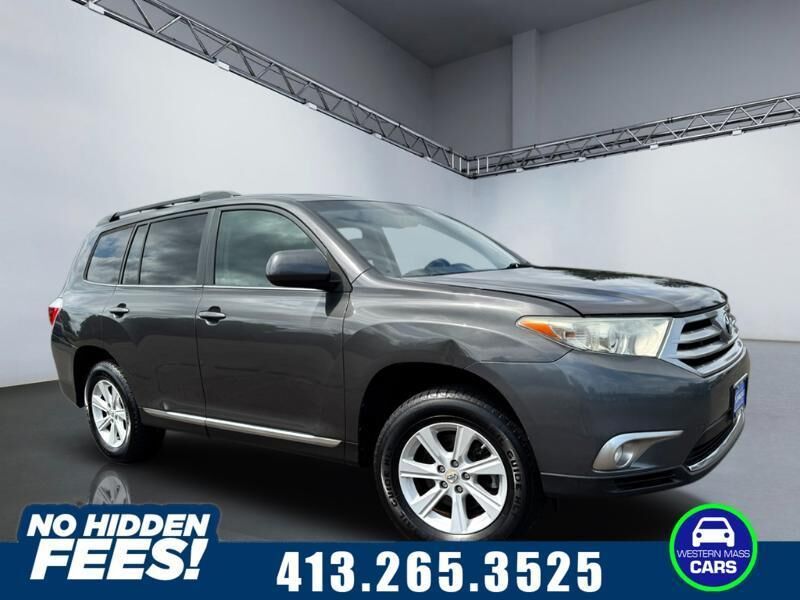 2013 TOYOTA Highlander