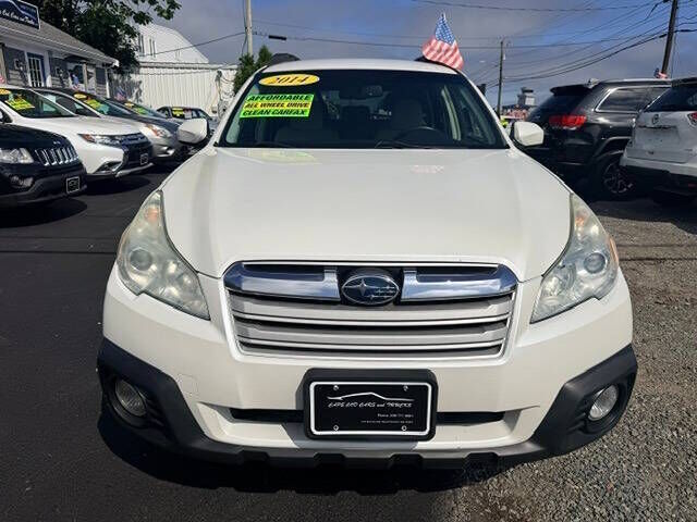2014 SUBARU Outback