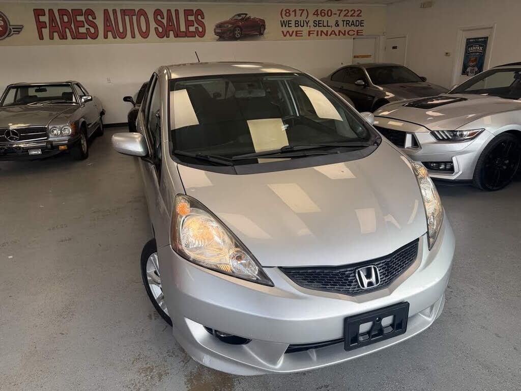 2011 HONDA Fit
