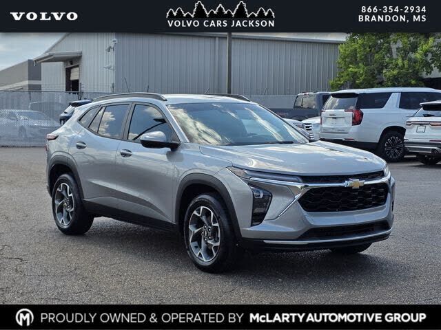2024 CHEVROLET Trax