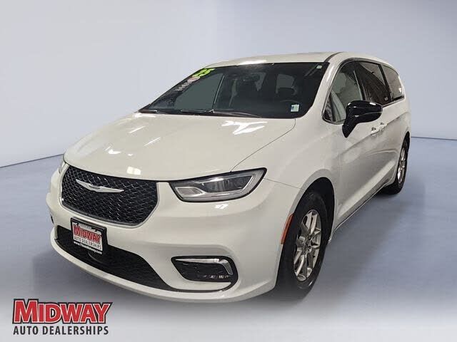 2025 CHRYSLER Pacifica