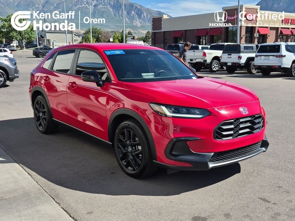 2025 HONDA HR-V