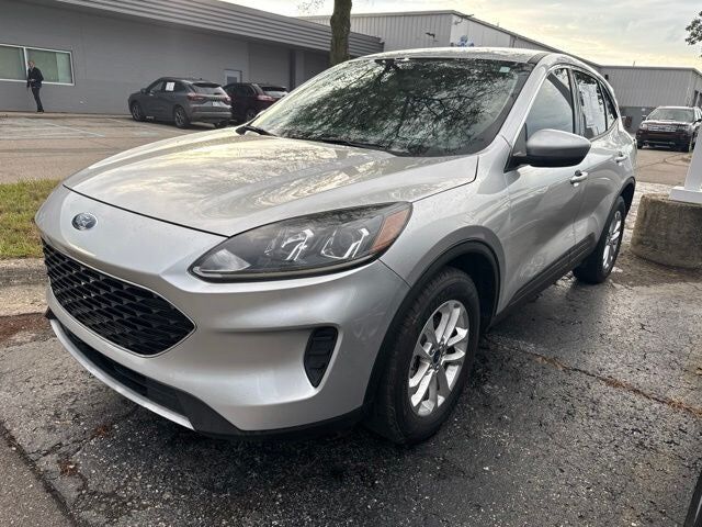 2020 FORD Escape