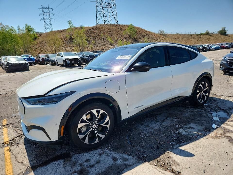 2021 FORD Mach-E
