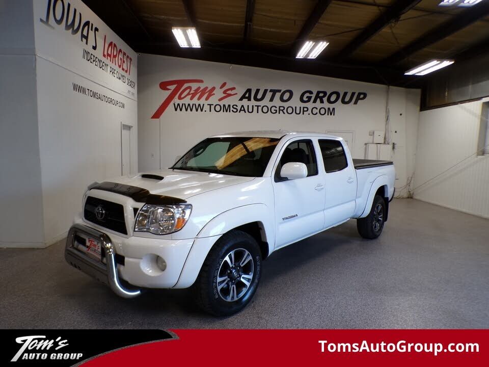 2011 TOYOTA Tacoma