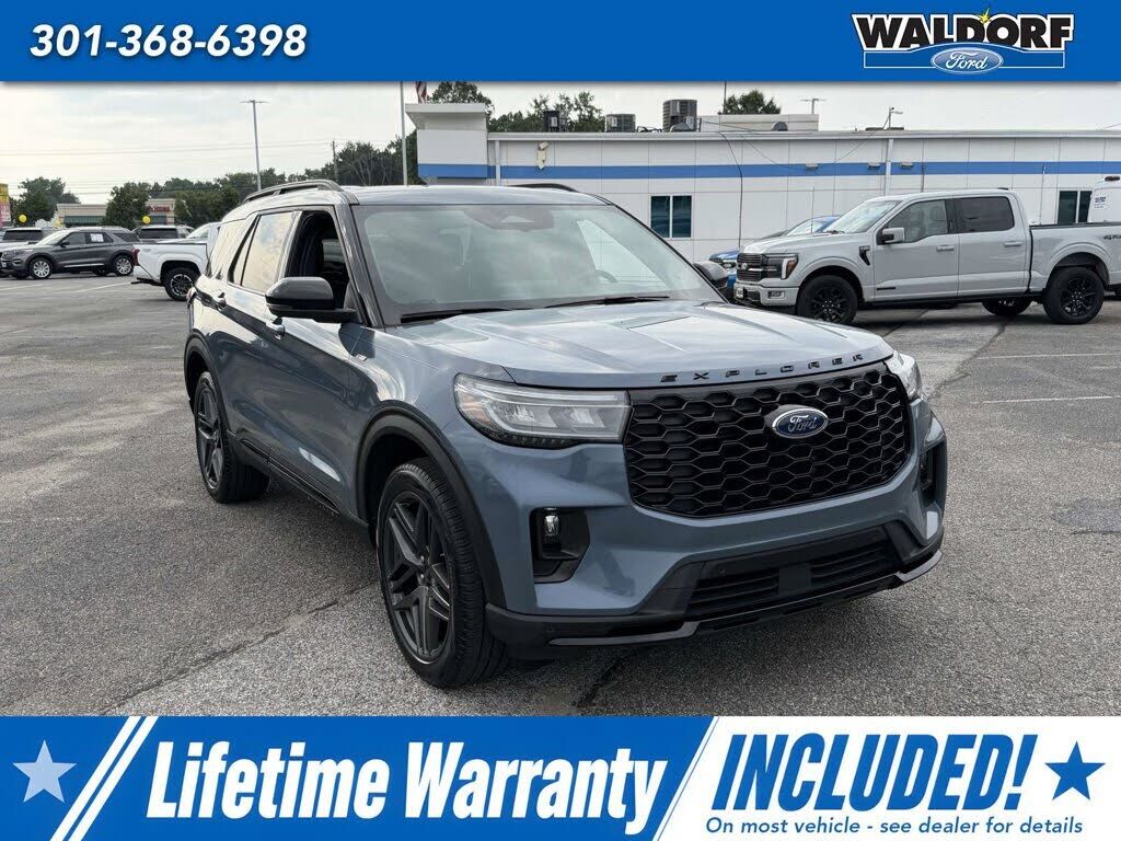 2025 FORD Explorer