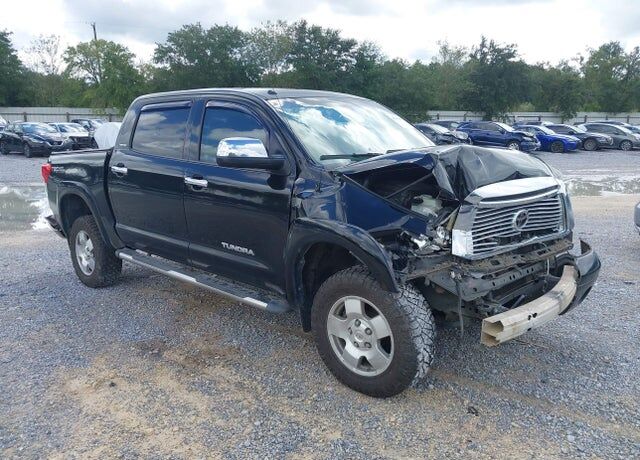 2010 TOYOTA Tundra