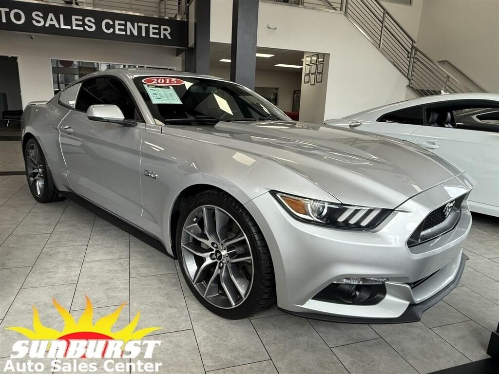 2015 FORD Mustang